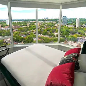 https://luxurious-condo.hotelstorontoontario.org